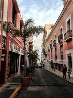 travelfar-travellight:  Old San Juan, Puerto