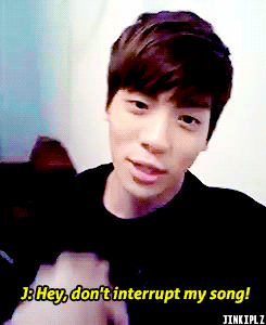 musiciswheretheheartis:  imwoozii:  I don’t think it will be a hit.    wtf did i just read