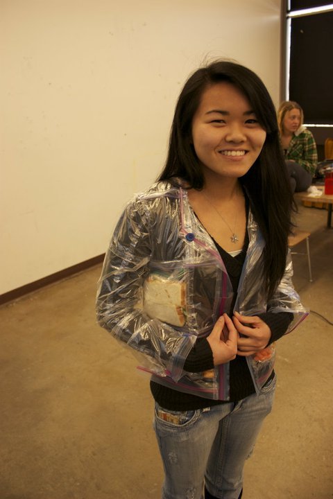 warulv:  pixelnuggets:  j4ya:  MY FRIEND DIANE MADE A ZIPLOC BAG JACKET  she is the