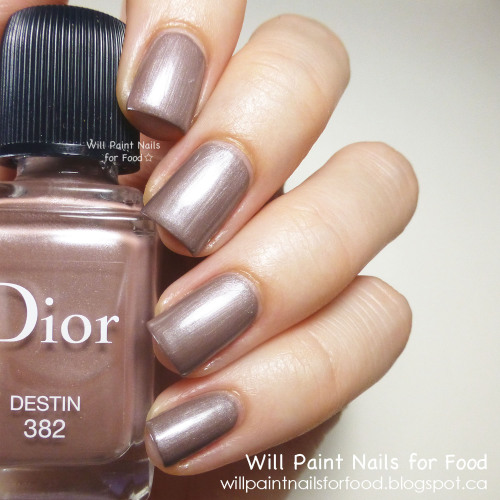 Dior Vernis Mystic Metallics, Fall 2013: Galaxie and Destin Check out the full post. Have you entere