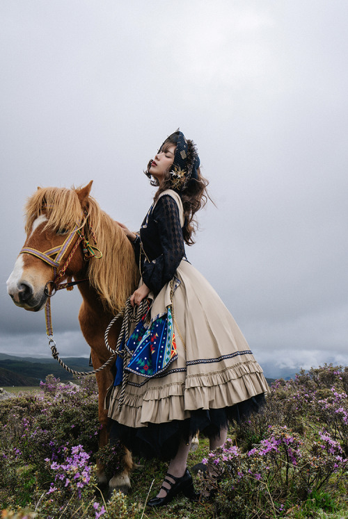 Enjoy a leisurely weekend!A #Sneakpeak. Model wearing Shirt+ JSK Dress+ Vest and skirt piece+ Bonnet