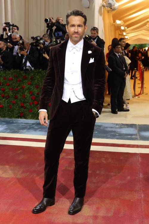 Ryan Reynolds in Ralph Lauren.