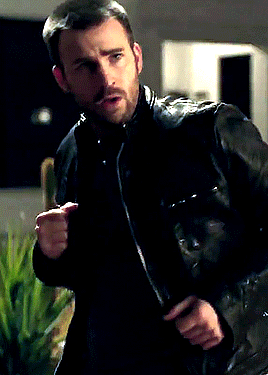 Chris Evans In (Playing It Cool)