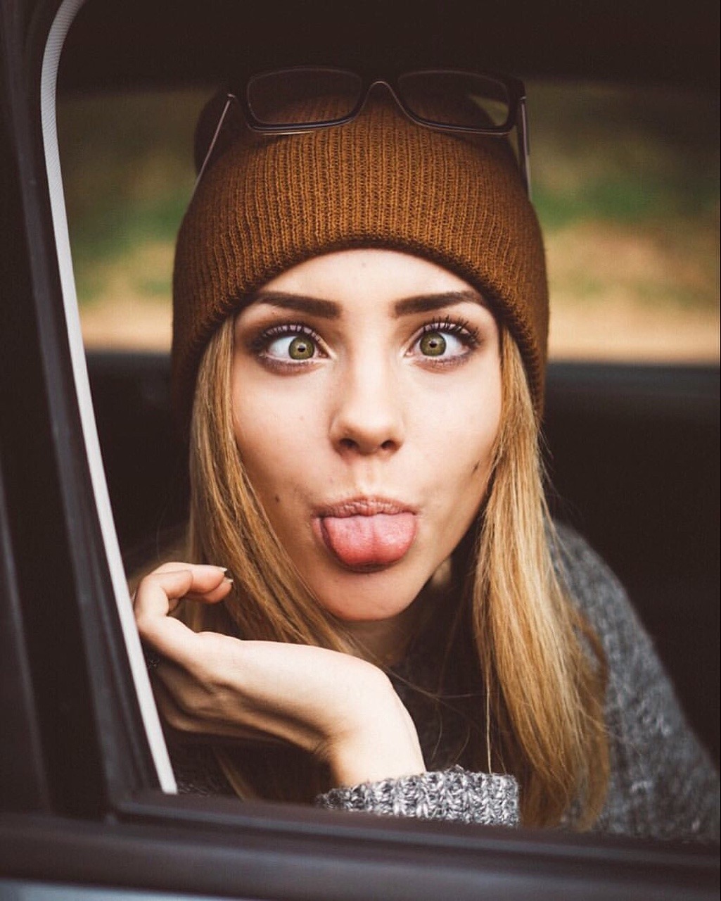 girlstonguesout:  Charly Jordan