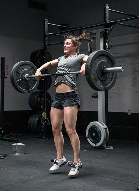 donrafikix:Small But With Big Fight… Julie Foucher Showing How It’s Done On Many