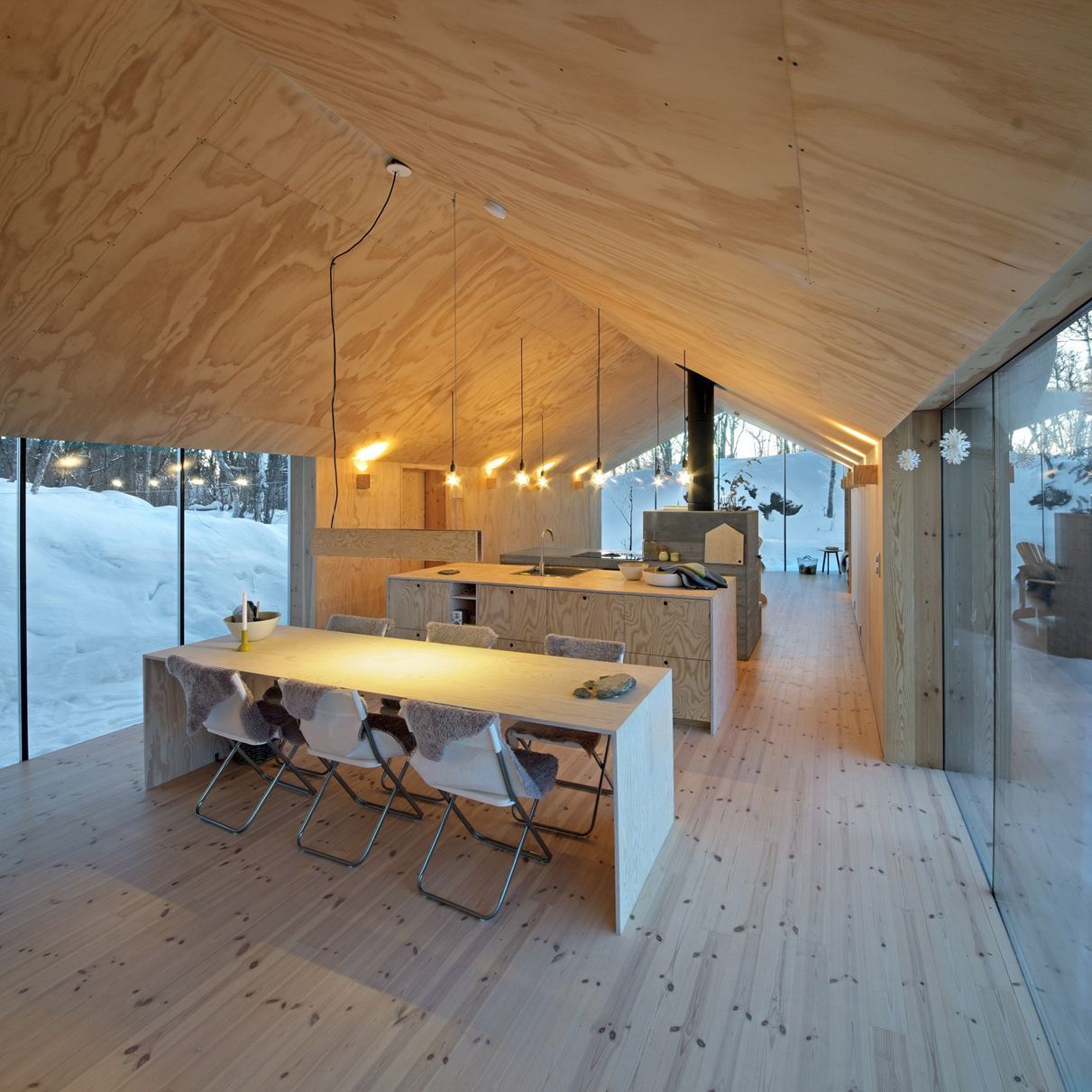 artchiculture:V-Lodge, Buskerud, 2013 - Reiulf Ramstad ArkitekterMore pictures: http://bit.ly/1C4Q0I5