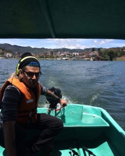 We went fishing and saw a bunch of celeb’s fincas including James a soccer player from Colombia’s National team.  #fishing #captaincolombia #famousfincas #Guatape #fishingseason2017  #fishingfortrout  #Colombia #SouthAmerica #🇨🇴 #lost #lostnachos