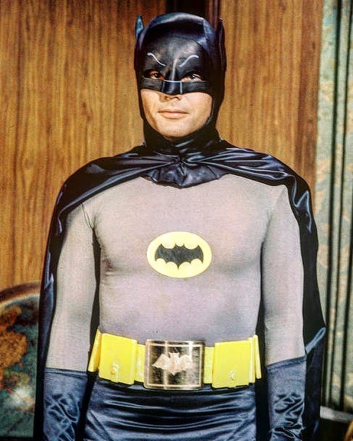 Goodbye Batman!#rip #rip #batman #batmanfan #adamwest #ripped #die #mito #icona #hollywood #cinema #