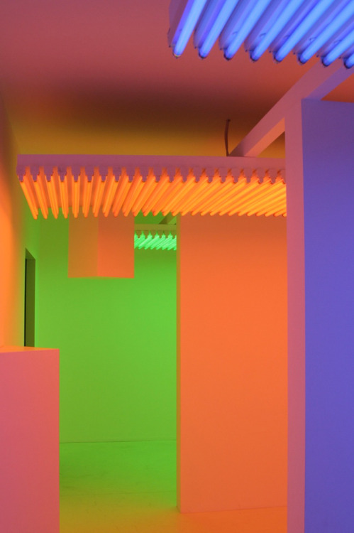 Carlos Cruz-Diez (Venezuelan-French, b. 1923, Caracas, based Paris) - Various Chromosaturation Insta