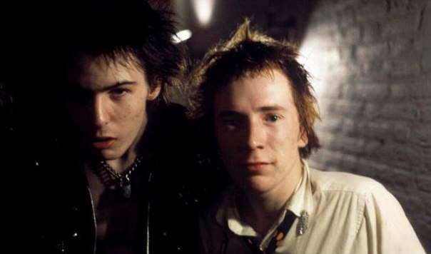 Sid Vicious / Johnny Rotten
Sex Pistols
http://punk-lyrics.com/