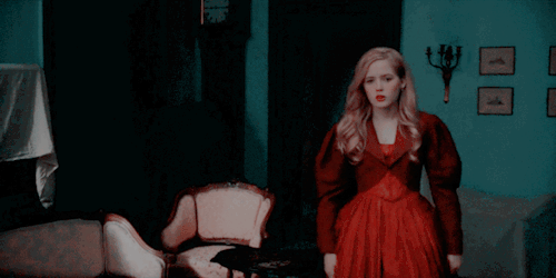 COSETTE &amp; HER RED DRESS IN LES MISÉRABLES 2018
