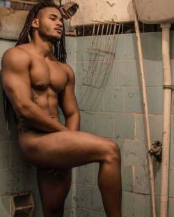 ohthentic:  chocolatemochacream:  Pedro Victor Vicente (via @peevicente)   Oh