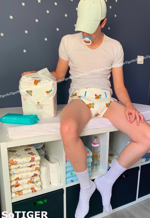 Freshly padded.With the Bambino Teddy V2.Available on @diaper-minister and @diaper-heroes