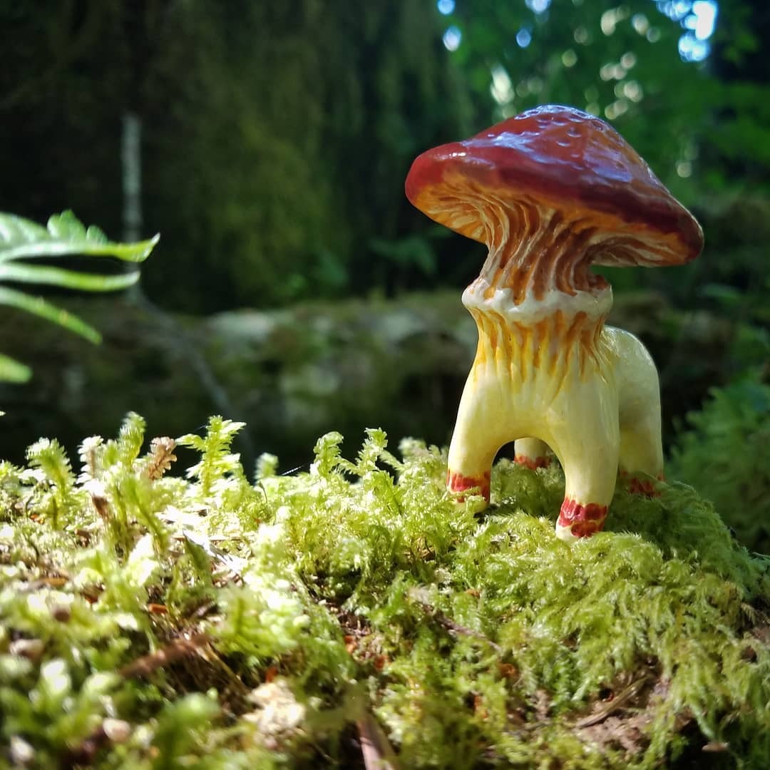 woodland-sorcery:  sosuperawesome:  Funguise Figurines / Brooches Wicked West on