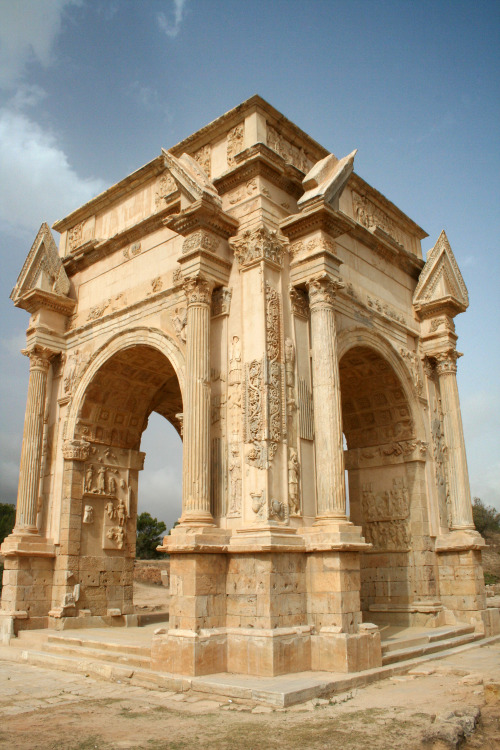 Arch of Septimius Severus, Khoms.