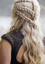 daenerys-stormborn:DAENERYS TARGARYEN APPRECIATION 2018SYMBOLISM/IMAGERY - BRAIDS: Dothraki men wore