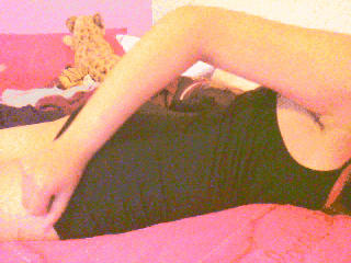 chlo-mydia:  I like this dress. 