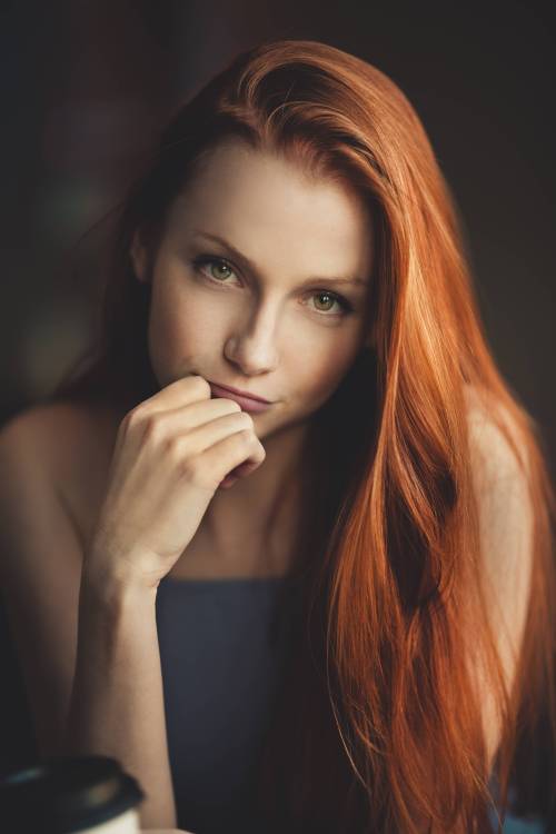 redhead-beauty:Chandler Lovelle