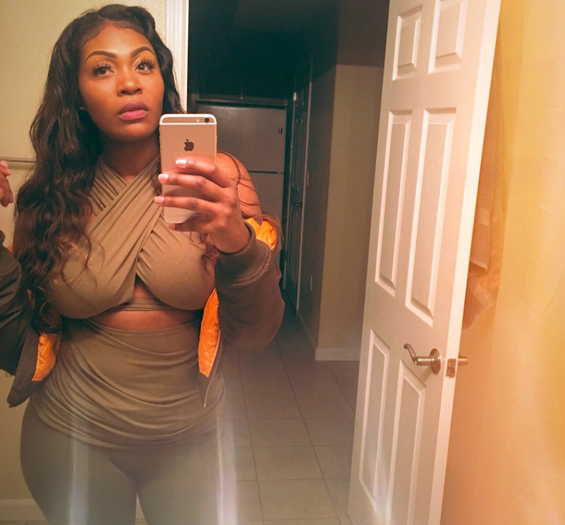 baddieblasians:  Danielle'Monique