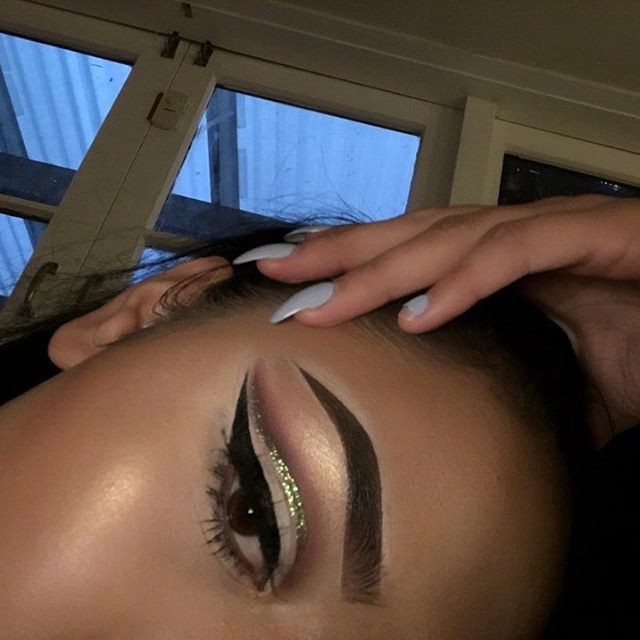 CHANEL & VOGUE