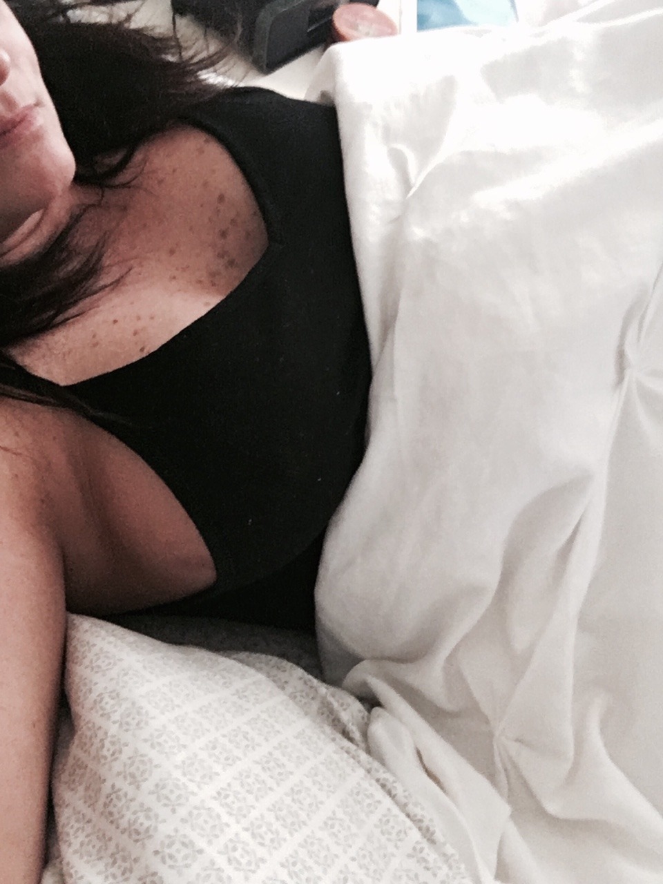 little-miss-etiquette:  Lazy Hickey Friday…I’m not complaining. 😘