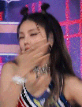 itzyys:yeji x icy (190807)