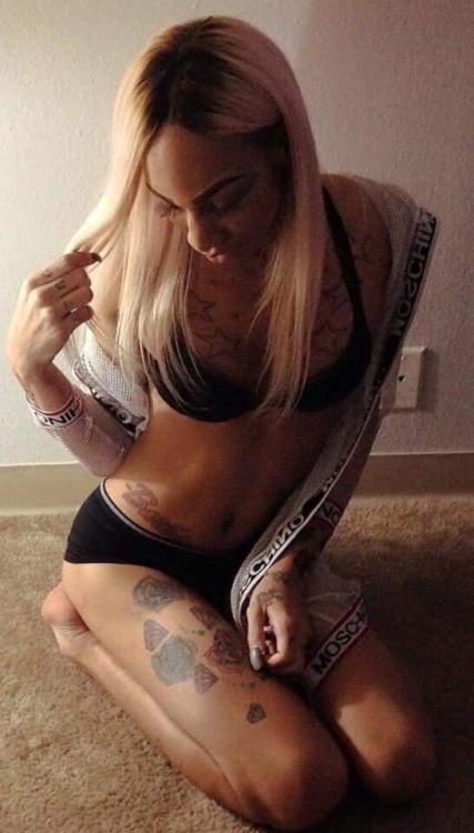 trannylovernyc:  Chicago got a beautiful one😍❤️😍❤️😍❤️  TS afton  FOLLOW‼️😍  @yourhighnessafton