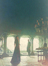 aryastarks:Big men fall just as quick as little ones, if you put a sword through their hearts.