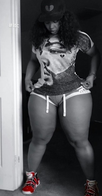 #lovethemcurves #superthick