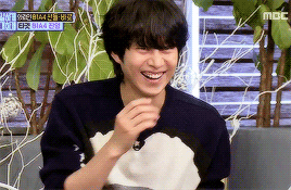 Prankster Heenim Scaring Badeul While Talking About Ghosts