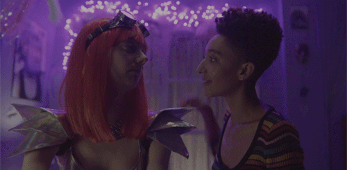 padmaddean: Ola &amp; Lily Sex Education s02e07&amp;08 