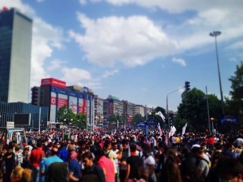 2 Haziran 2013, Ankara Kızılay Türkiye #direngeziparkı #direnankara #faşizmekarşıomuzomuza