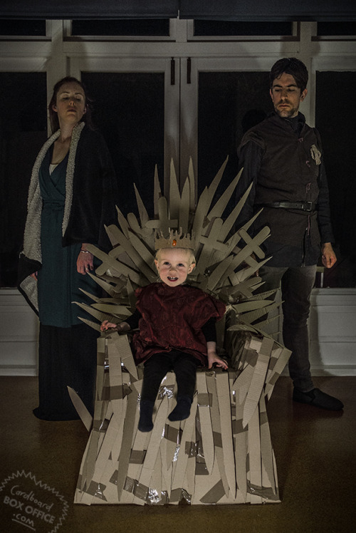 crossconnectmag:  Cardboard Box Office Family Recreates Movie Scenes  with Boxes and Imagination  Lilly, Leon, & (baby) Orson are the dream team behind Cardboard Box Office.  Using nothing but cardboard boxes and their imagination they have been