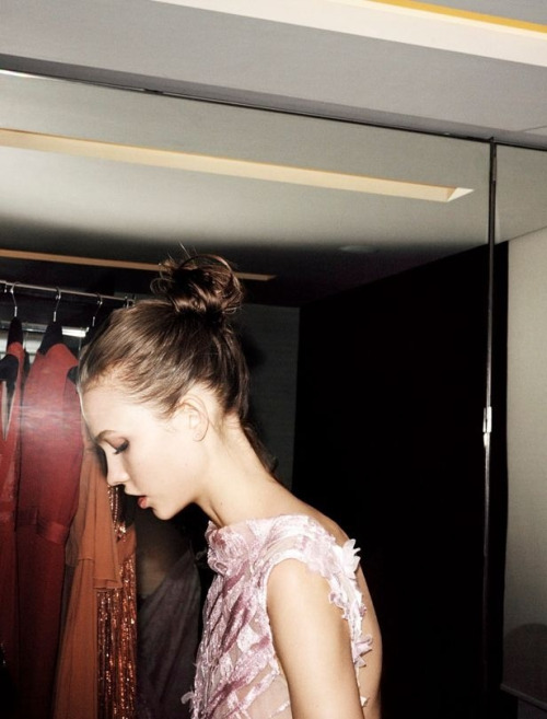 bigboots:  Karlie Kloss photographed by Angelo Pennetta.  I think it’s a fitting for Elie Saab, but I’m not sure… 