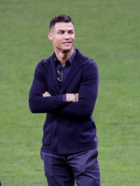 Paulo Dybala Flirting With Cristiano Ronaldo. 