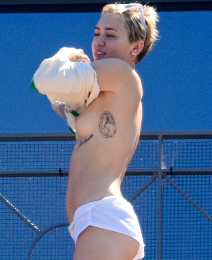 Miley cyrus topless