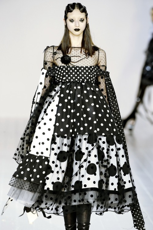 fatalscroll:  Marc Jacobs Fall 2016 Ready to Wear at NYFW