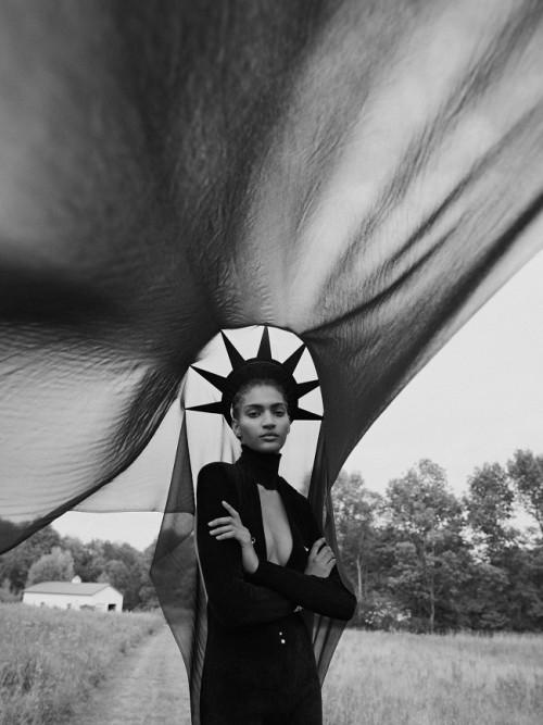 Editorials. Anyelina Rosa.  Vogue Mexico &amp; Latin America January 2020.  Images by 