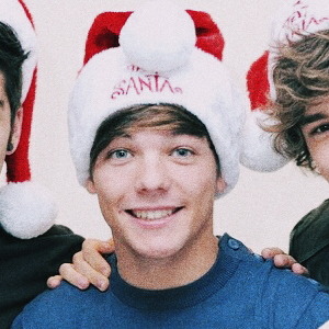 stylinstuff: louis chirstmas packs like if you save