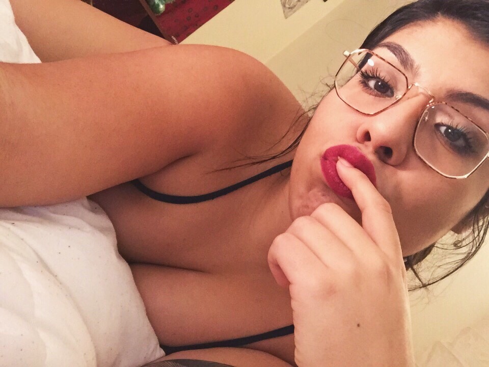 LATINAS ONLY!!!