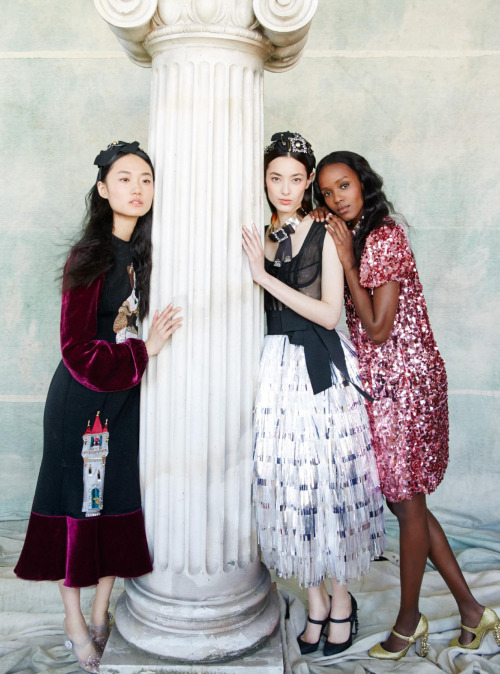 Alicia Burke, Ash Foo, Leila Nda & Tiana Tolstoi - Harper’s Bazaar UK August 2016photos Erik Mad