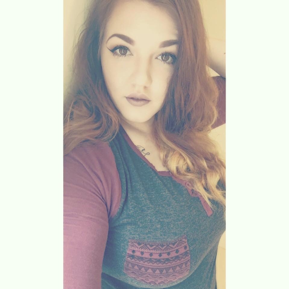 muhhhhlisa:  My ginger days were glorious..but I’m a porcelain babe with my dark
