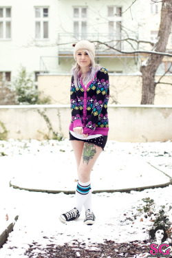 beautifulgirlsmakemesuicidal:  Kendyy Suicide 