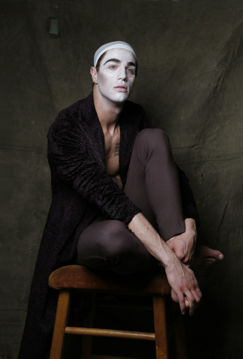 bellsoto:Andy Walters photographed by BELL SOTO  "performance" editorial + film . styled by TIMOTHY REUKAUF , makes up by RENEE GARNES @WIlhelminaArtists