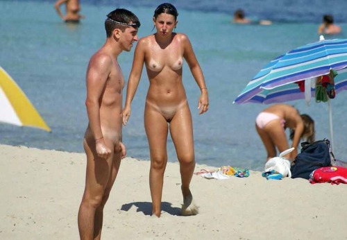 Sex Nude Beach â˜€ï¸ http://imrockhard4u.tumblr.com pictures