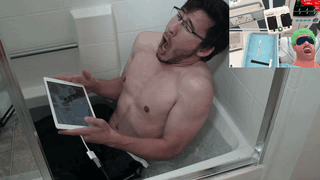 merkiplier:  Impossible Challenge: Ice Bath [x]  &ldquo;My bum bum is freezing!&rdquo;