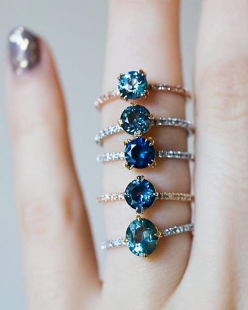 Sapphire solitaires &amp; party nails. Which one is your favourite? I&rsquo;m loving the bot