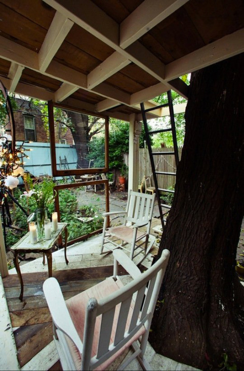 A Treehouse in Brooklyn. A 40-square-foot waterproof and airtight urban treehouse built by