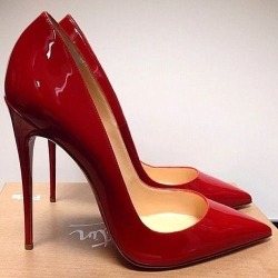 redfinity718:  Red Louboutin’s ♦️