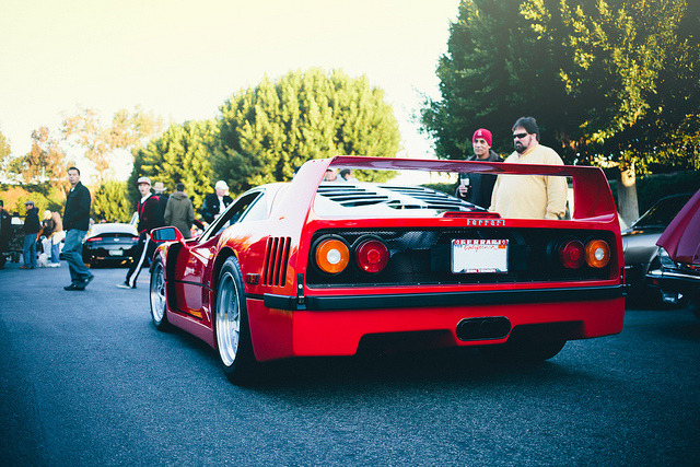 petrolsexual:  A bit more F40… by CallMeJag on Flickr.